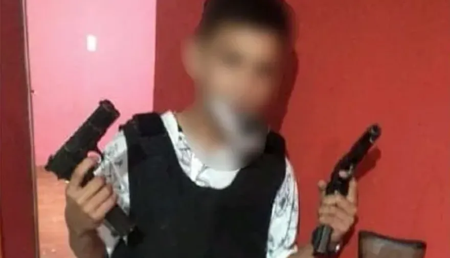 20260124124215_armas-dddd