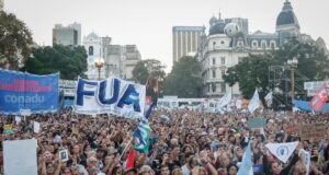 El Frente Universitario anticipó que saldrá a las calles si el Gobierno no cumple con la ley. (Leandro Teysseire)