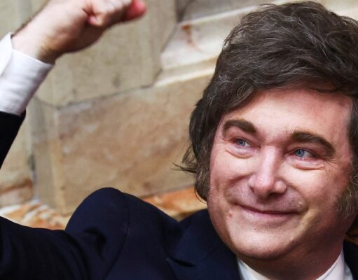 Milei agradeció especialmente a cinco gobernadores tras la aprobación de la reforma a la Ley de Glaciares. Foto REUTERS/Agustín Marcarian