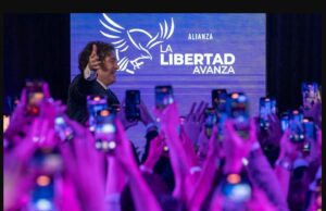Exactamente lo que voté Bunker La Libertad Avanza tras las elecciones de octubre (Guido Piotrkowski)