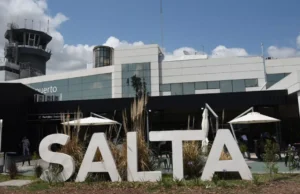 Volvieron los vuelos directos entre Rosario y Salta con dos frecuencias semanales