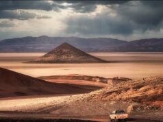 El Cono de Arita se encuentra en el imponente Salar de Arizaro, el segundo salar más grande de la Argentina. Foto: Turismo Responsable