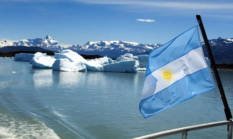 Tras una maratónica jornada, la Cámara de Diputados sancionó la nueva Ley de Glaciares.